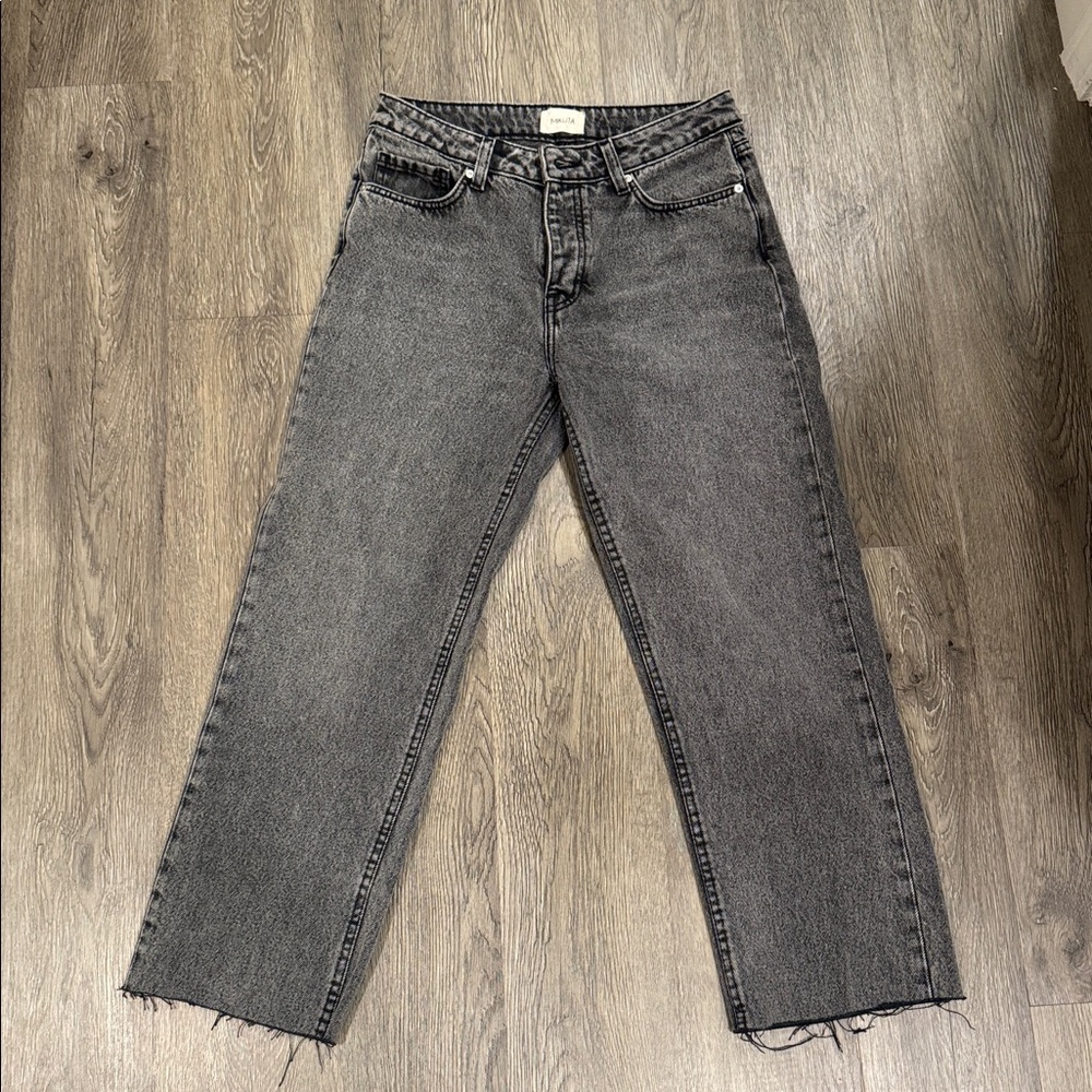 MIKUTA The Gray Cropped Straight Frayed Hem Jeans Size 27 BRAND NEW
